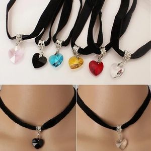 shaped velvet neck necklace  heart beautiful
